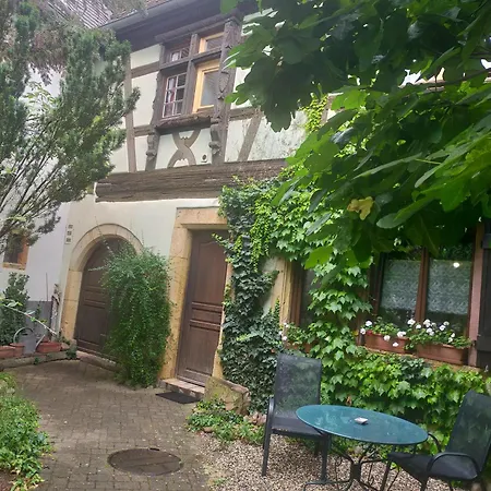 La Grenouillere Apartment