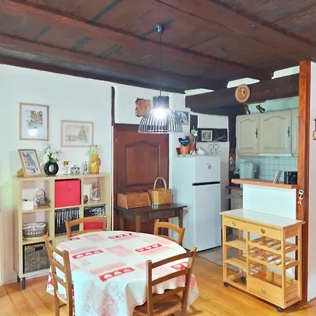 La Grenouillere Apartment *